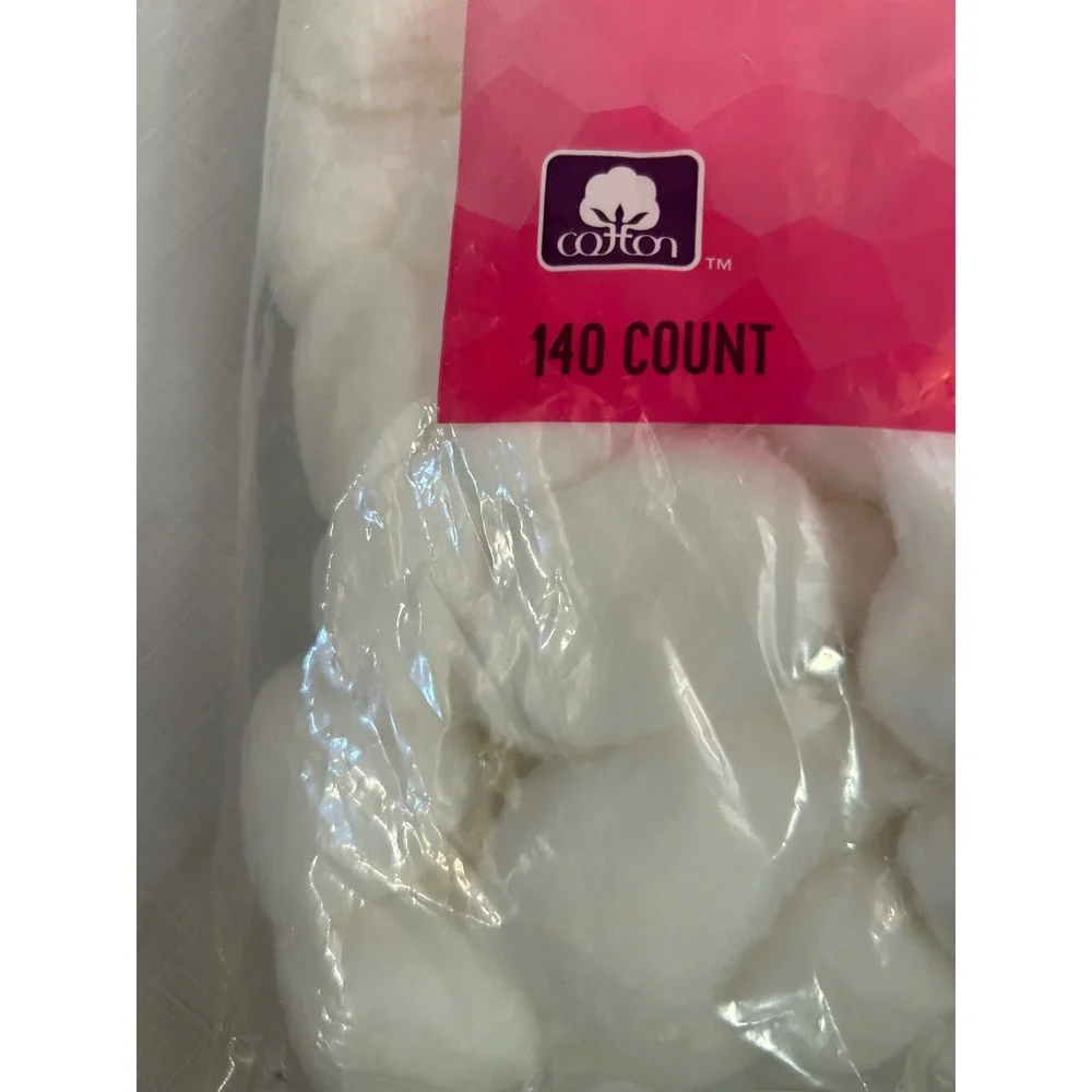 Swisspers Cotton Balls 140 Count White Super Jumbo Hypoallergenic Unisex